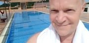 I'm a tall , retired businessman living in Perth.